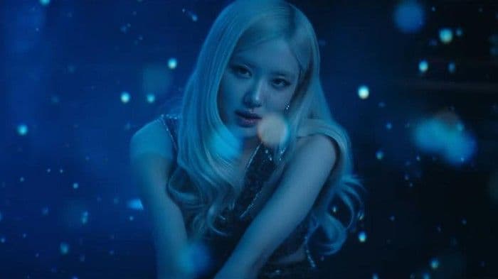 rose_blackpink_rilis_lagu_messy_untuk_soundtrack_film_f1