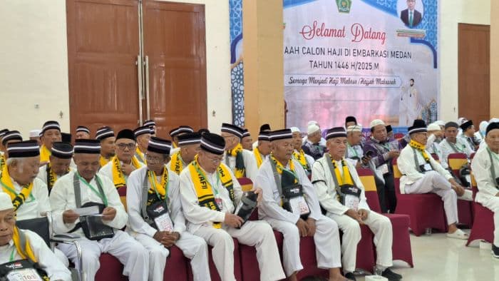 visa_jemaah_calhaj_asal_sumut_dipastikan_rampung_hingga_kloter_14