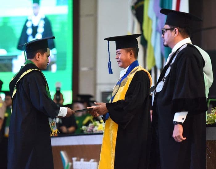 rektor_usu_lulusan_universitas_harus_berkontribusi_nyata_ke_masyarakat