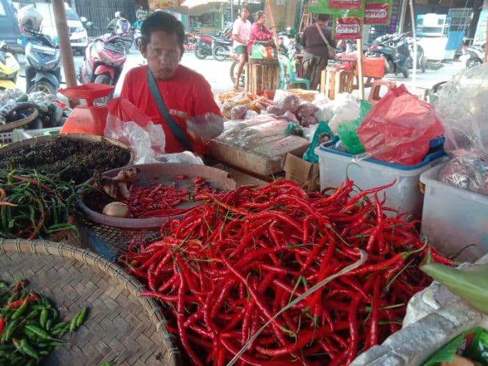 harga_bahan_pokok_di_pematangsiantar_stabil_selama_juni_2025