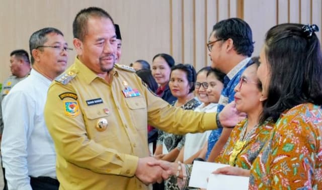 540_guru_sekolah_minggu_terima_insentif_dari_pemkab_batu_bara_