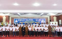 lantik_pengurus_baru_bupati_fery_minta_koni_labusel_fokus_cetak_atlet_berprestasi_