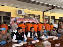 polres_pematangsiantar_sita_95_kg_ganja_dan_14_kg_sabu_dari_69_kasus_narkoba