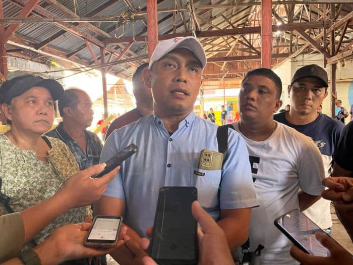 ratusan_pedagang_pasar_delitua_terancam_digusur_minta_pemkab_jangan_persulit_rakyat_kecil