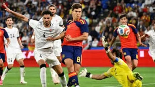 spanyol_kuasai_peru_di_babak_pertama_oyarzabal_dan_pedri_bawa_la_roja_unggul_20