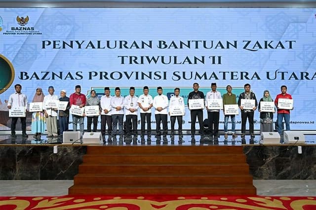 baznas_sumut_salurkan_zis_triwulan_ii_2025_wagub_surya_dorong_kolaborasi_untuk_maksimalkan_potensi