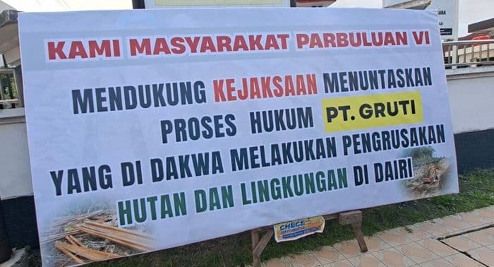 dukungan_mengalir_warga_dairi_desak_kejaksaan_tuntaskan_kasus_pt_gruti_terdakwa_perusak_hutan