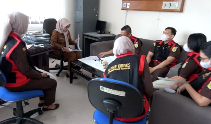kejari_medan_telah_periksa_eks_dirut_rsud_pirngadi_sebelum_penggeledahan