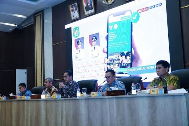 rico_waas_beri_tenggat_15_bulan_camat_medan_diminta_tuntaskan_pendaftaran_perlinsos