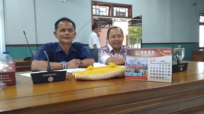 tiga_dari_tujuh_ranperda_jadi_prioritas_dibahas_lambang_daerah_dinilai_paling_mendesak
