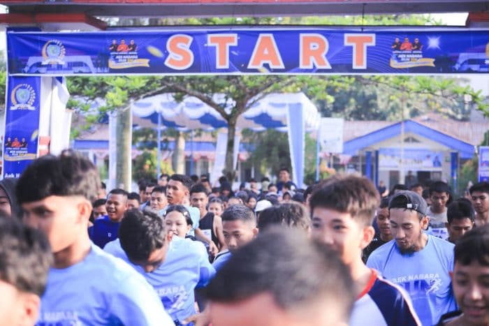 931_pelari_meriahkan_fun_run_10k_dan_5k_aek_nabara_di_labuhanbatu