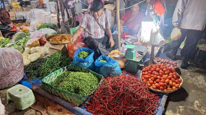 harga_cabai_rawit_di_medan_naik_rp5000_bawang_merah_dan_putih_ikut_terkerek
