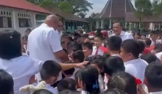 bupati_nias_utara_dorong_sekolah_miliki_fasilitas_layak_dan_sesuai_standar_