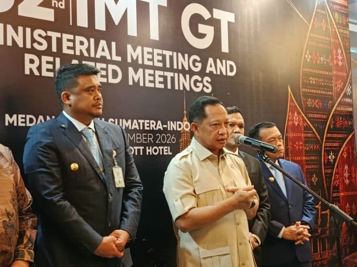 wacana_pemakzulan_masinton_pasaribu_mendagri_turunkan_tim_mediasi_ke_tapteng