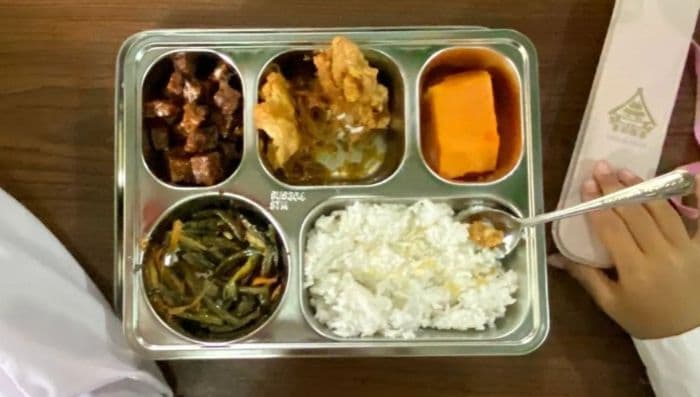 pakar_ugm_jangan_bebankan_siswa_deteksi_makanan_mbg_yang_tidak_layak_konsumsi_