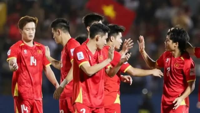 vietnam_kalahkan_nepal_31_mantapkan_posisi_di_kualifikasi_piala_asia_2025