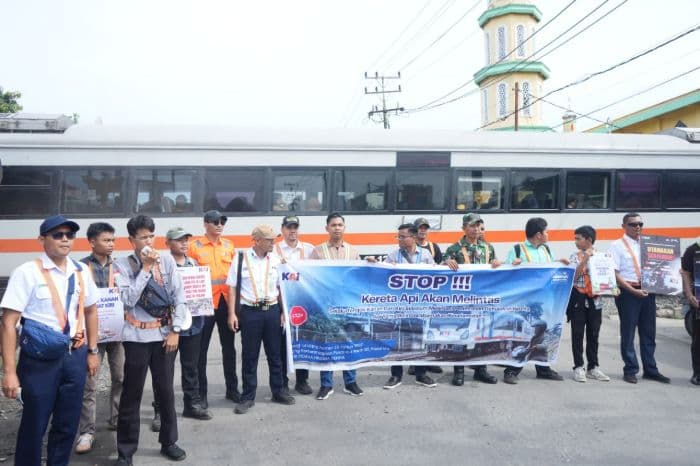 angka_kecelakaan_capai_36_kasus_kai_gencarkan_sosialisasi_di_binjai