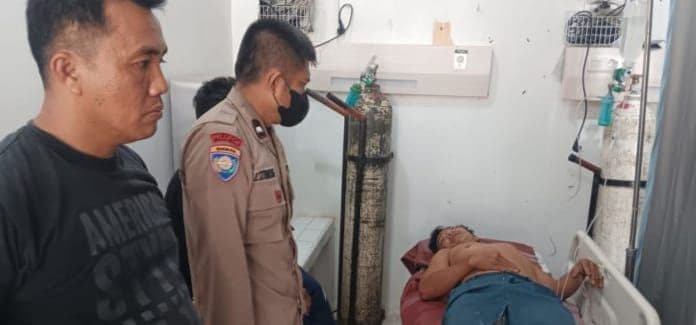diduga_coba_curi_kabel_trafo_pln_pria_di_tanjung_morawa_nyaris_tewas_kesetrum