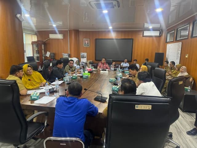 anggaran_konsumsi_pengungsi_banjir_rp11_miliar_dprd_medan_tak_ada_nasi_dibagi