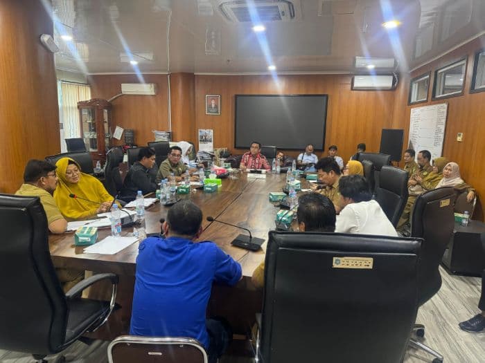 anggaran_konsumsi_pengungsi_banjir_rp11_miliar_dprd_medan_tak_ada_nasi_dibagi