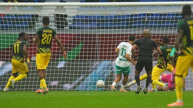 hasil_piala_afrika_2025_kalahkan_mali_10_senegal_melaju_ke_semifinal