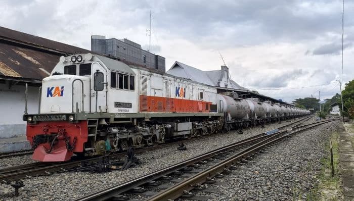 kai_sumut_angkut_683_ton_logistik_sepanjang_tahun_2025