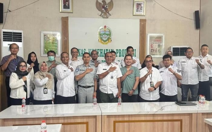 mediasi_dinkes_sumut_dr_andreas_menyayangkan_rs_yang_persulit_administrasi_pasien_kecelakaan