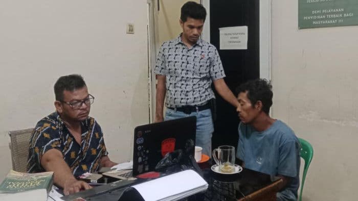 polisi_amankan_pelaku_pencurian_kabel_listrik_di_eks_gedung_carrefour_jalan_jamin_ginting