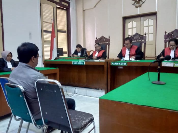 mantan_anggota_dprd_sumut_divonis_35_tahun_penjara