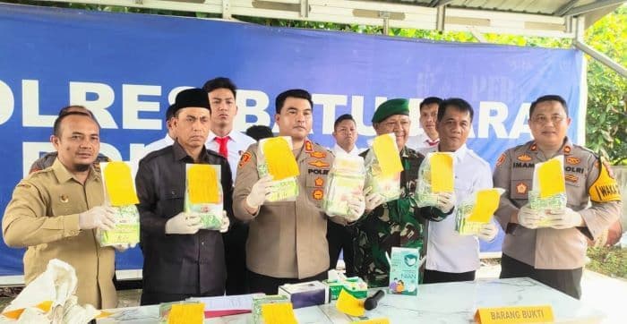 polres_batu_bara_ringkus_warga_deli_serdang_pengedar_10_kg_sabu