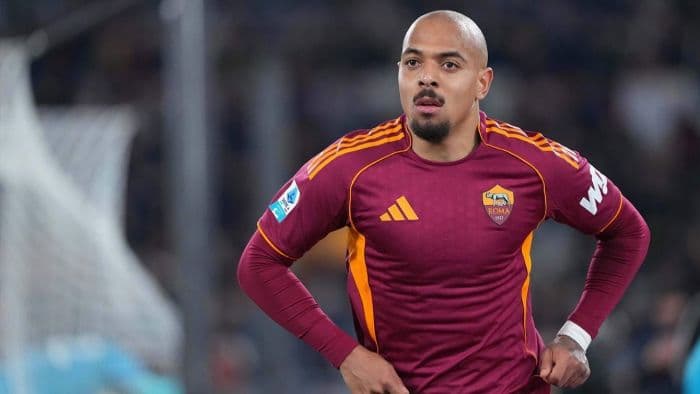 as_roma_tumbangkan_cagliari_20_malen_cetak_brace_perdana