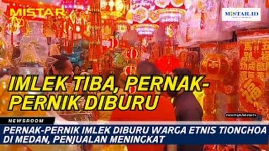 newsroom_pernakpernik_imlek_diburu_warga_etnis_tionghoa_di_medan_penjualan_meningkat