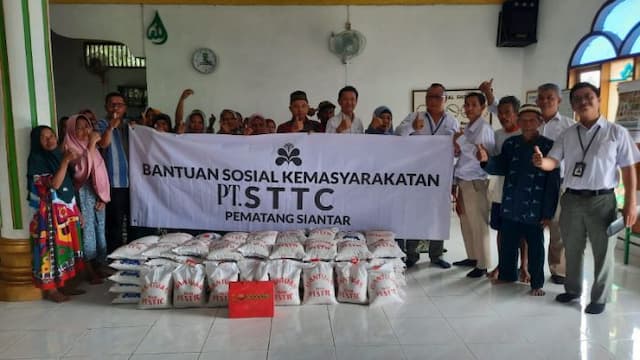 pt_sttc_salurkan_ratusan_karung_beras_ke_masjid_di_simalungun_jelang_idul_fitri_1447_h