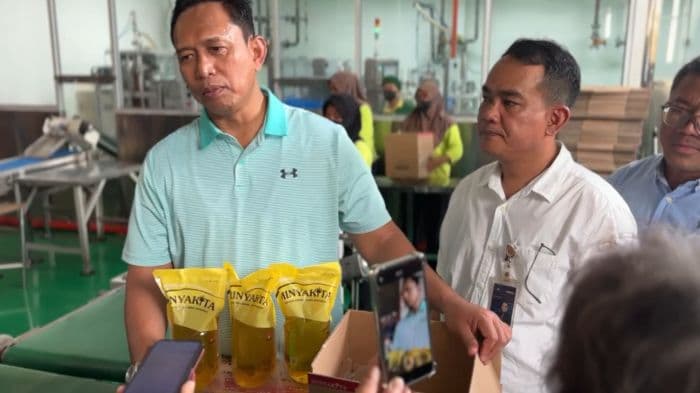 stok_minyakita_di_sumut_capai_54_juta_liter_bulog_minta_warga_tak_panik