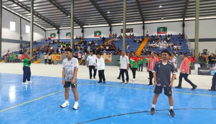 24_tim_pelajar_sesumut_ikuti_kejuaraan_bola_voli_piala_wali_kota_siantar_