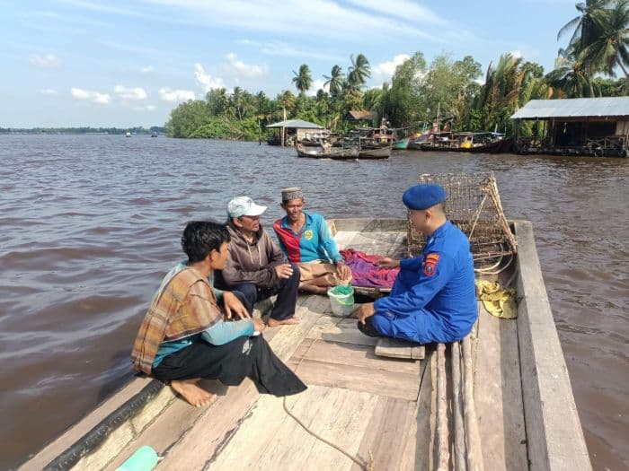 sat_pol_airud_polres_tanjung_balai_intensifkan_patroli_laut_