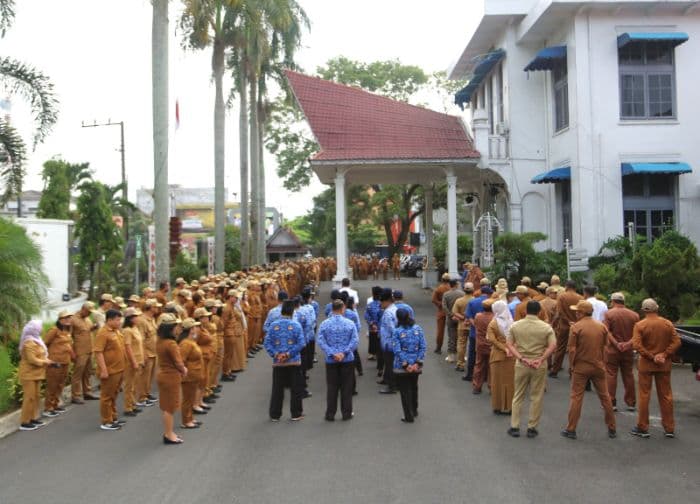 pemko_pematangsiantar_terapkan_wfh_maksimal_50_persen_berlaku_setiap_jumat