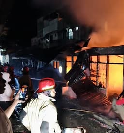 polisi_ungkap_penyebab_kebakaran_tiga_ruko_di_tebing_tinggi