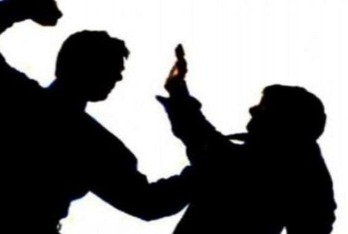warga_laporkan_anggota_dprd_medan_at_ke_polisi_diduga_terlibat_penganiayaan_di_medan_barat