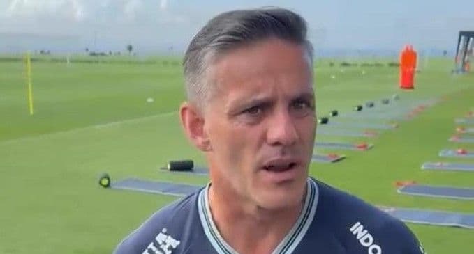 debut_piala_aff_2026_john_herdman_sebut_vietnam_jadi_lawan_terberat_