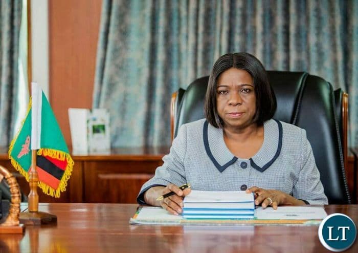 selesai_kampanye_wakil_presiden_zambia_alami_kecelakaan_helikopter