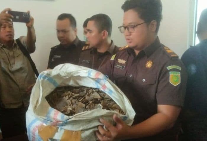 kilas_balik_oknum_polisi_di_asahan_yang_kini_disanksi_patsus_21_hari