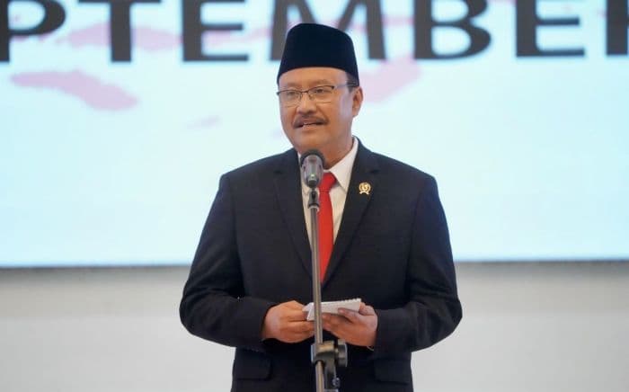 pengadaan_15000_laptop_sekolah_rakyat_dijamin_transparan