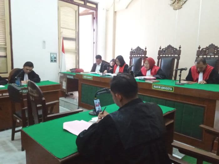 empat_warga_belawan_divonis_25_tahun_penjara_karena_halangi_polisi_tangkap_bandar_narkoba