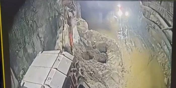 tambang_freeport_longsor_7_pekerja_masih_terjebak_di_grasberg_mimika