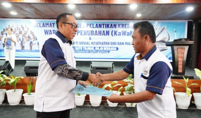 lantik_pengurus_kawan_20262031_bupati_taput_ajak_pers_perkuat_sinergi_pembangunan