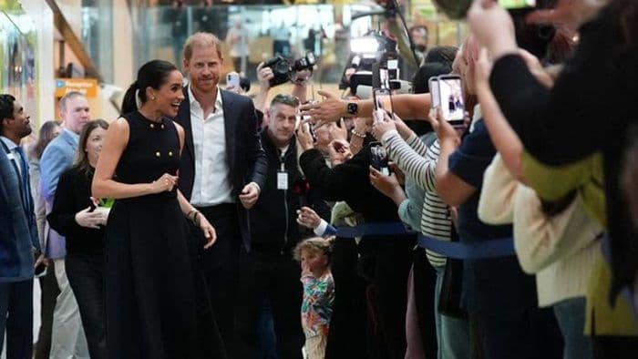 mengejutkan_raja_charles_anggap_harrymeghan_hanya_warga_biasa_