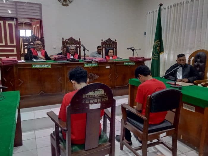 pria_yang_bunuh_rahmadani_siagian_dan_buang_jasadnya_pakai_boks_kontainer_mulai_diadili