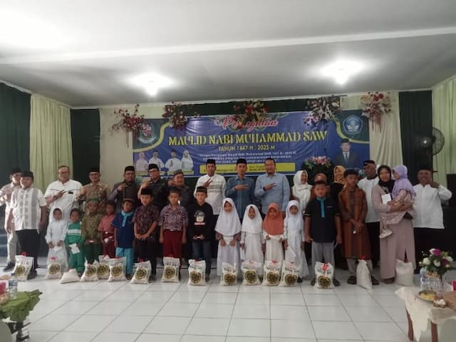 dinas_pendidikan_deli_serdang_santuni_anak_yatim_di_momen_maulid_nabi