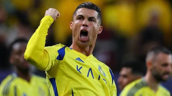 cristiano_ronaldo_cetak_gole_ke_980_tapi_malah_dihujat_netizen